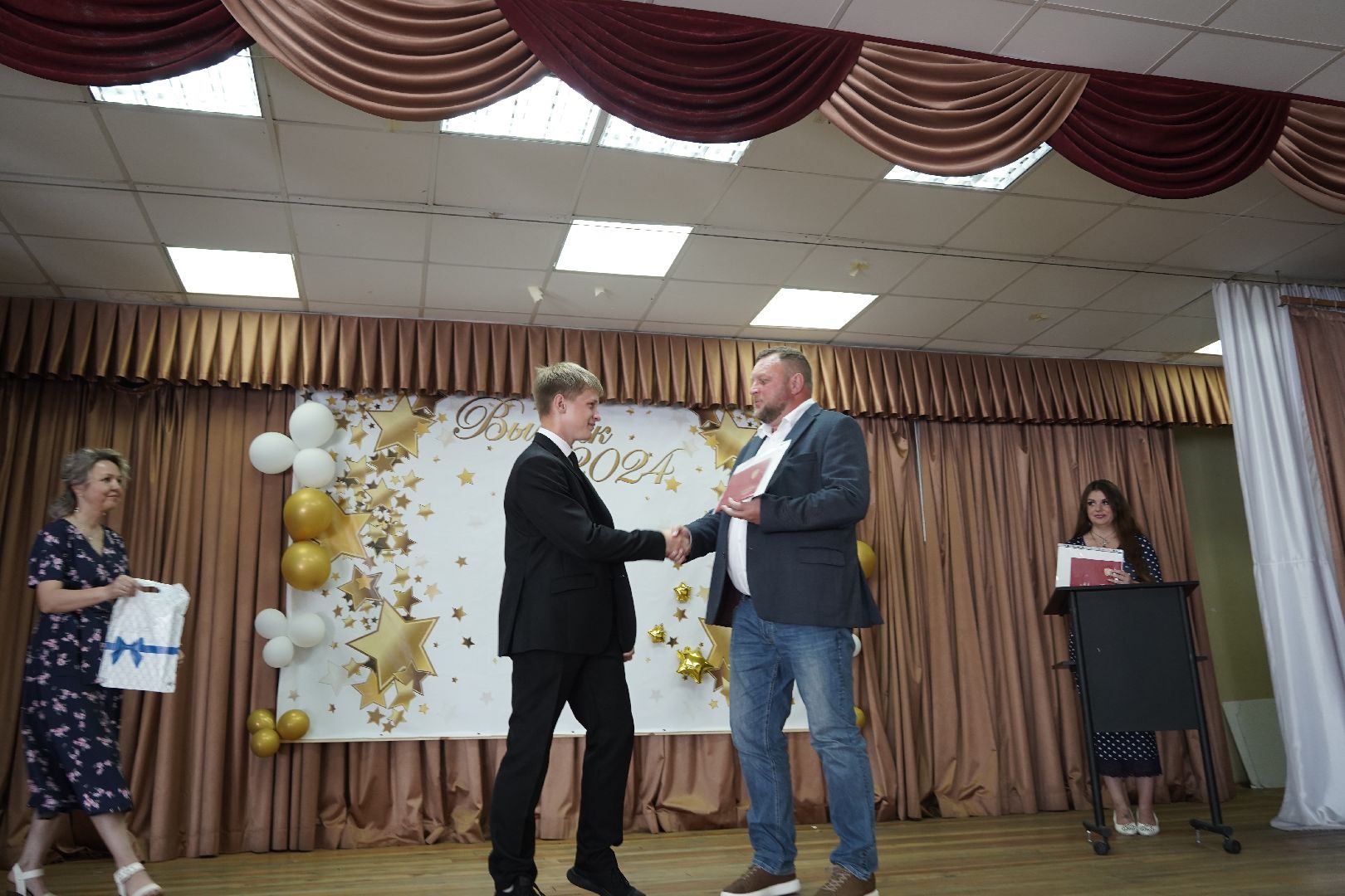 выпускники 2024, выпускники 9 класса, рошальский лицей, Рошаль, Большая Шатура,