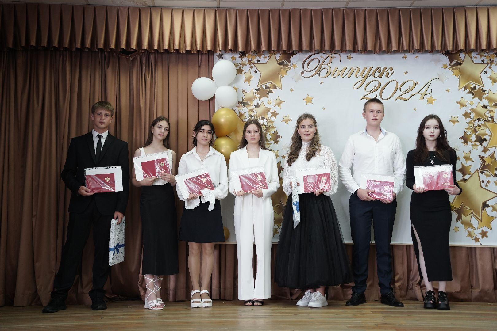 выпускники 2024, выпускники 9 класса, рошальский лицей, Рошаль, Большая Шатура,