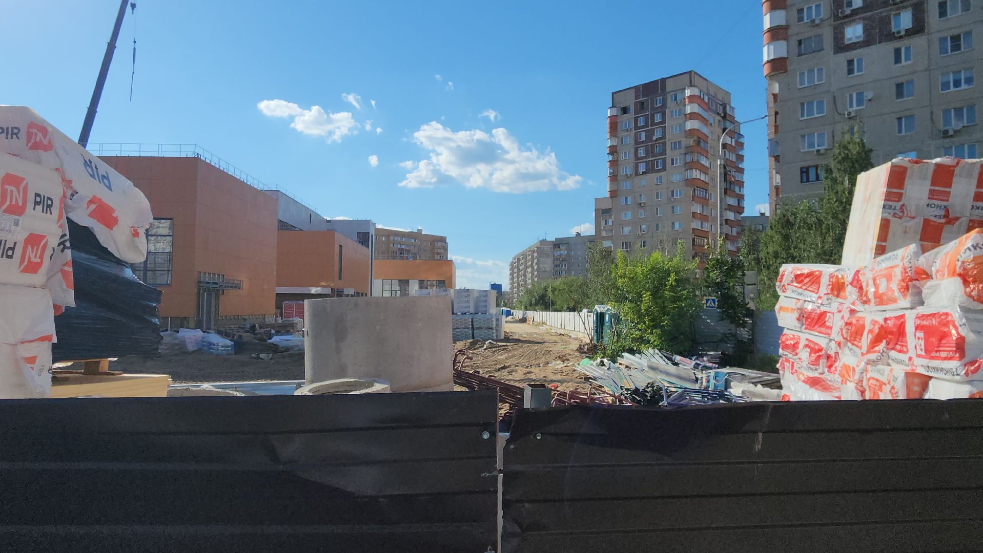 пятый микрорайон, школа, строительство, стройплощадка, проверка, борис аубакиров, жуковский,