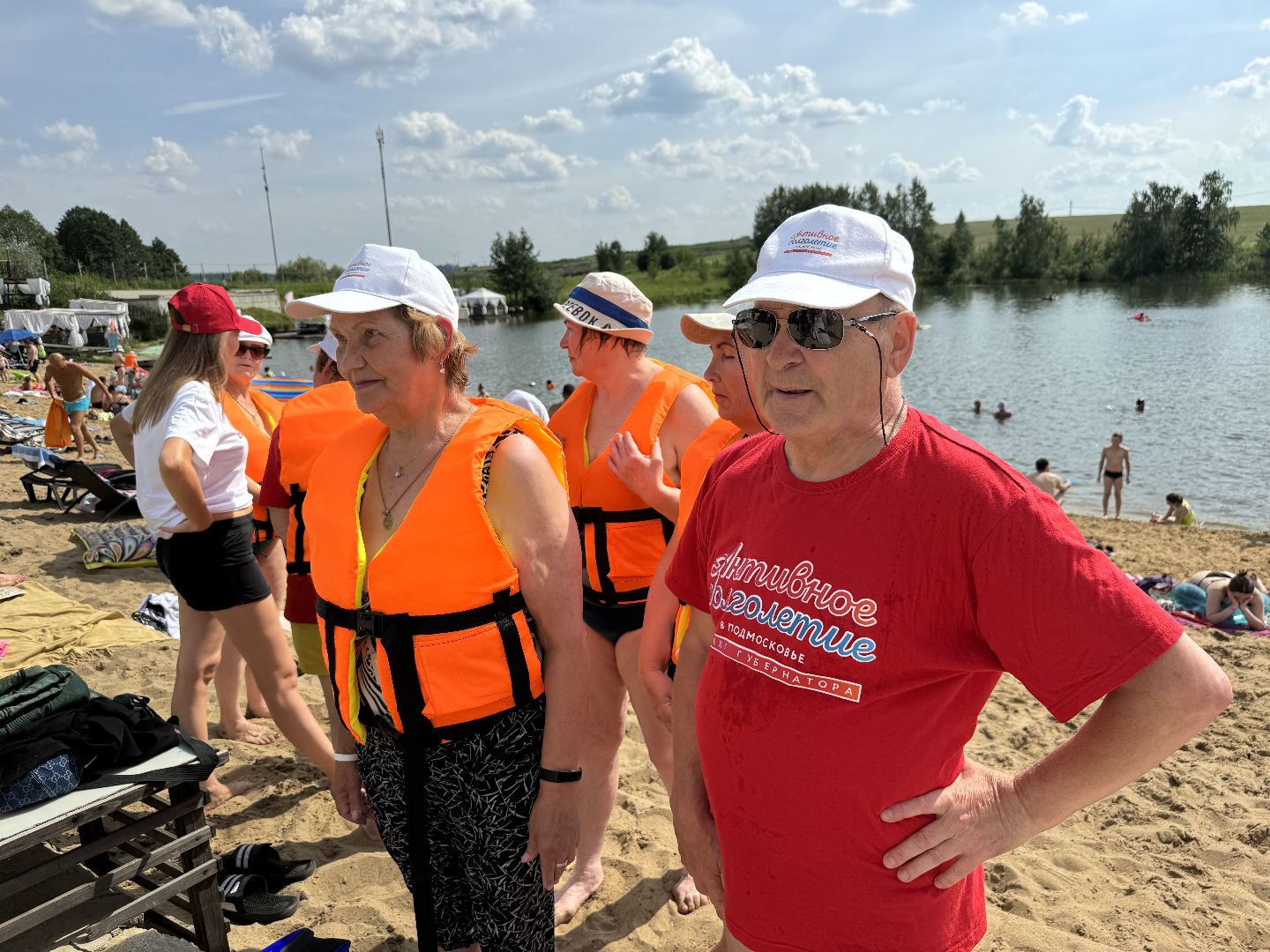 Активное долголетие, сапсерфинг, Сплав по пруду, Мамоновский пруд, Пляж Слобода Парк, Ленинский городской округ,