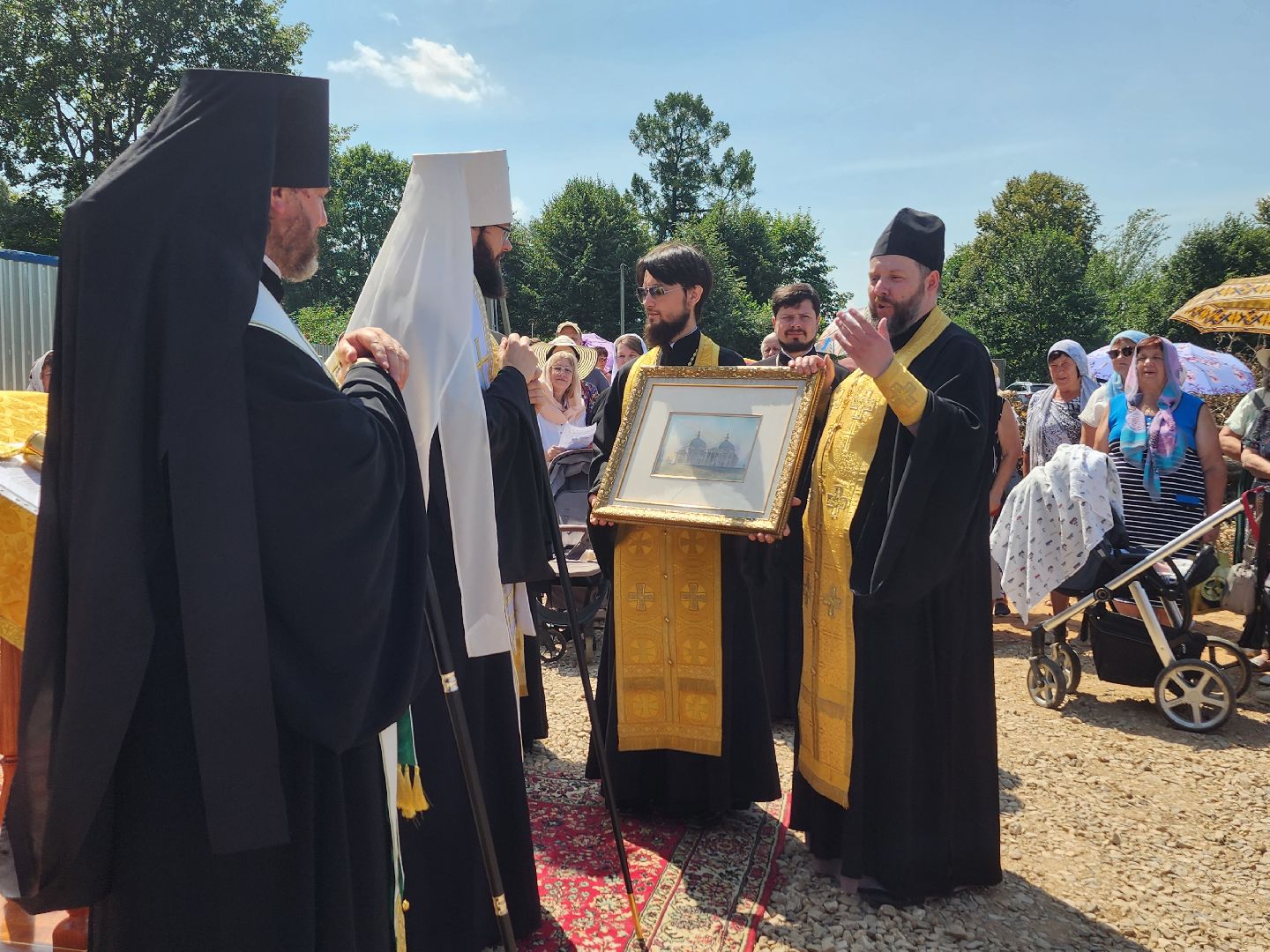 ярополец, волоколамск, Казанский храм,