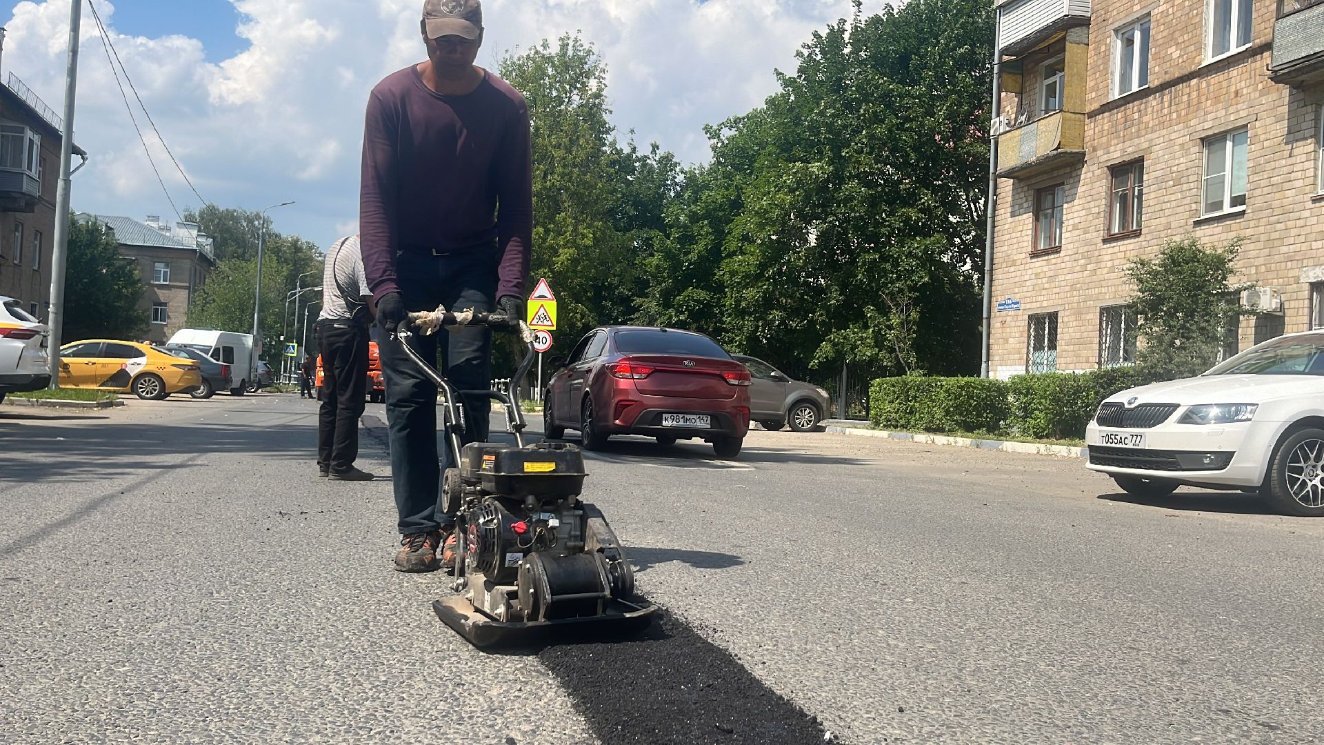 ямы, дорога, дороги, ремонт, ремонт дорог, ремонт дороги, ямочный ремонт,