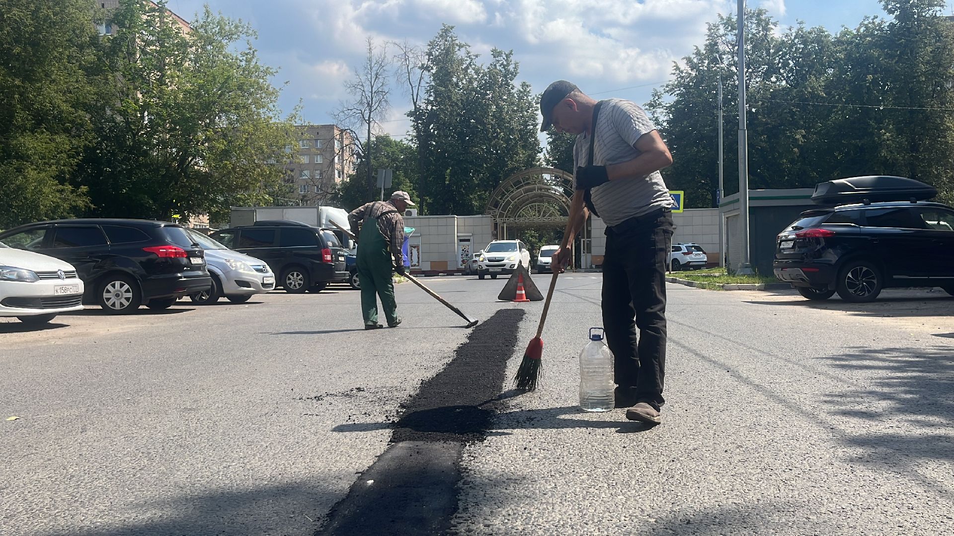 ямы, дорога, дороги, ремонт, ремонт дорог, ремонт дороги, ямочный ремонт,