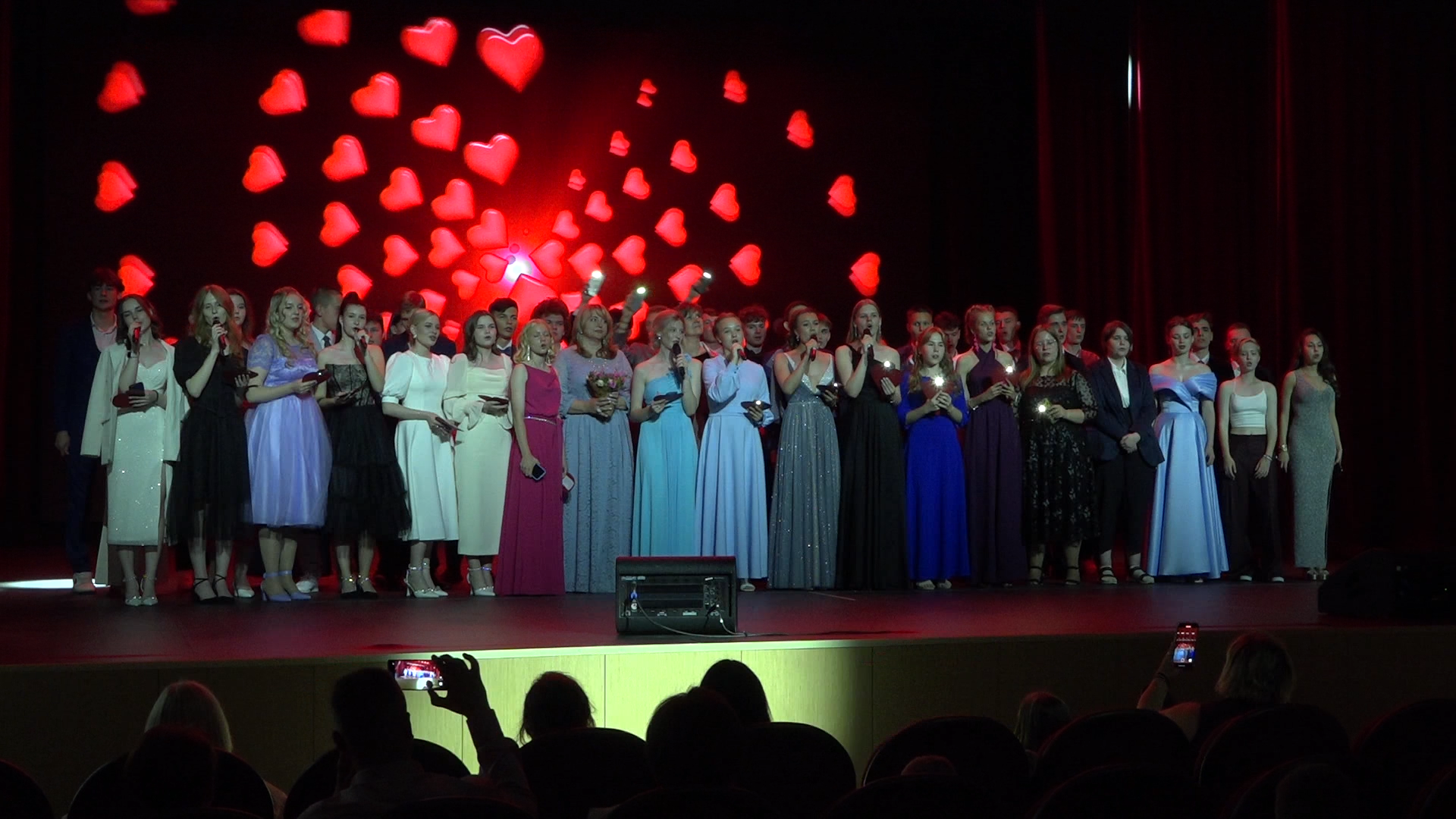 выпускник 2024, школа перспектива власиха, Выпускной 11 класс Перспектива, Перспектива выпускной, вручение аттестатов,