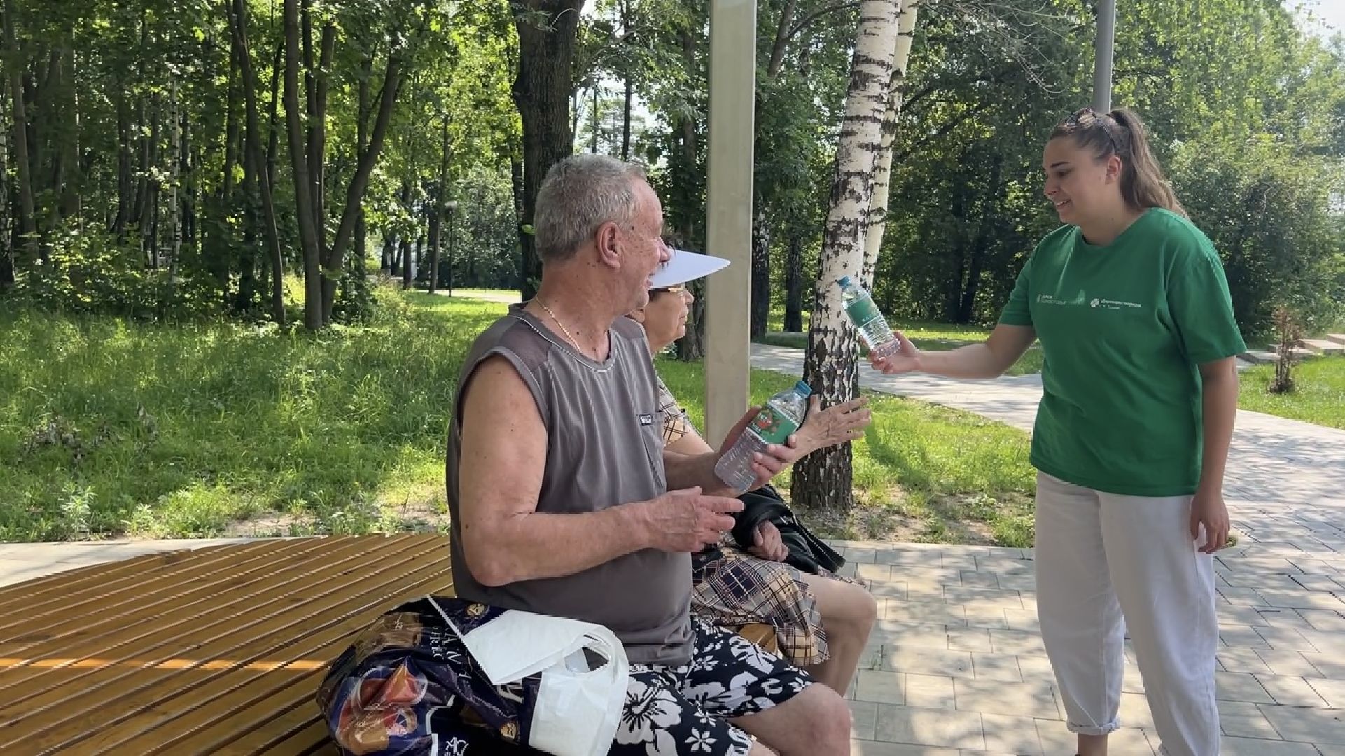 химки, общество, парк, бесплатная вода, жара, лето в подмосковье,