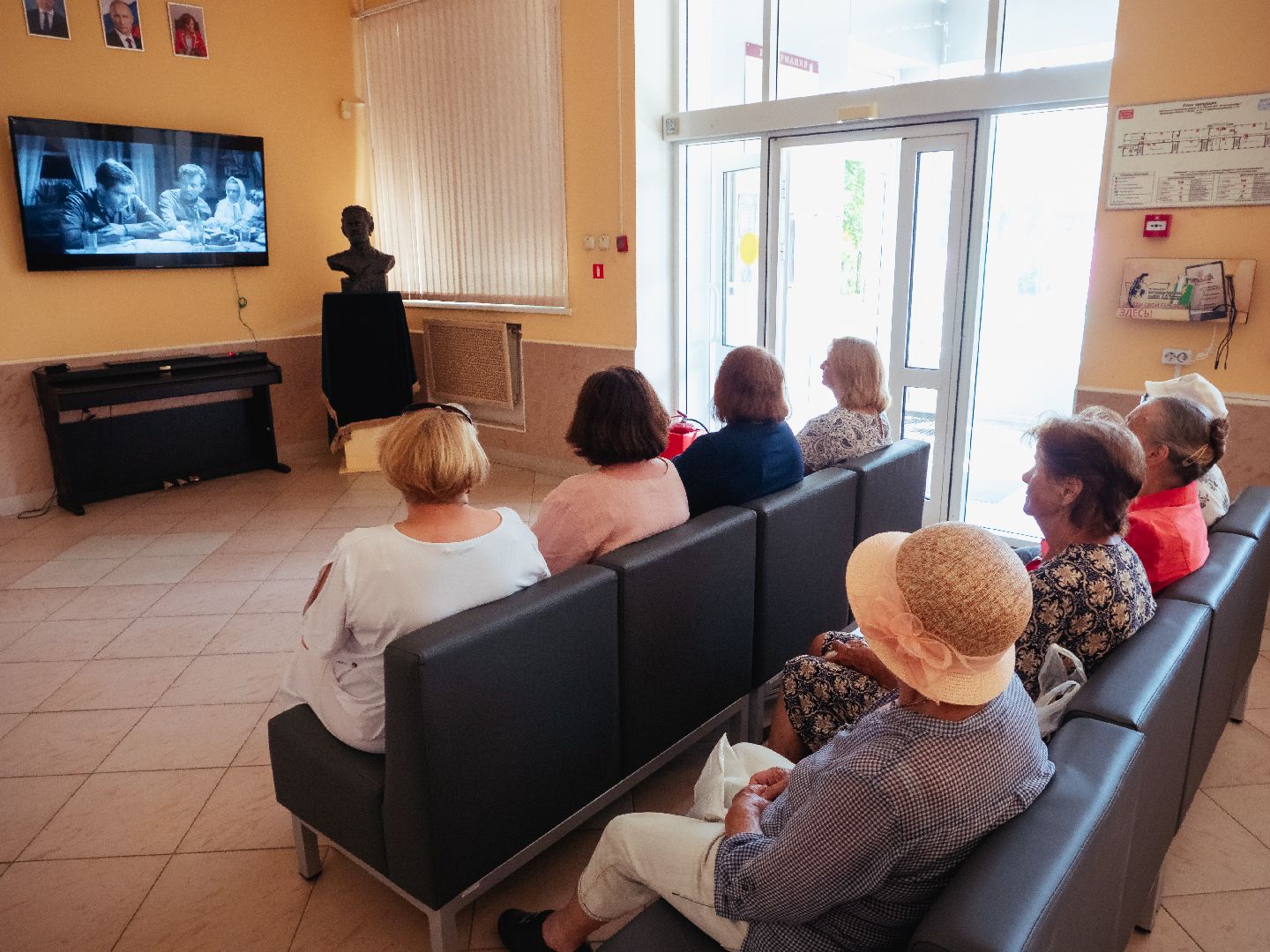 кинопоказ, истра, библиотека,