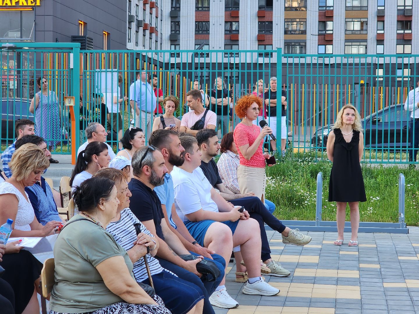 выездная администрация, ленинский городской округ, станислав каторов, жк южная битца, глава муниципалитета, встреча с жителями,