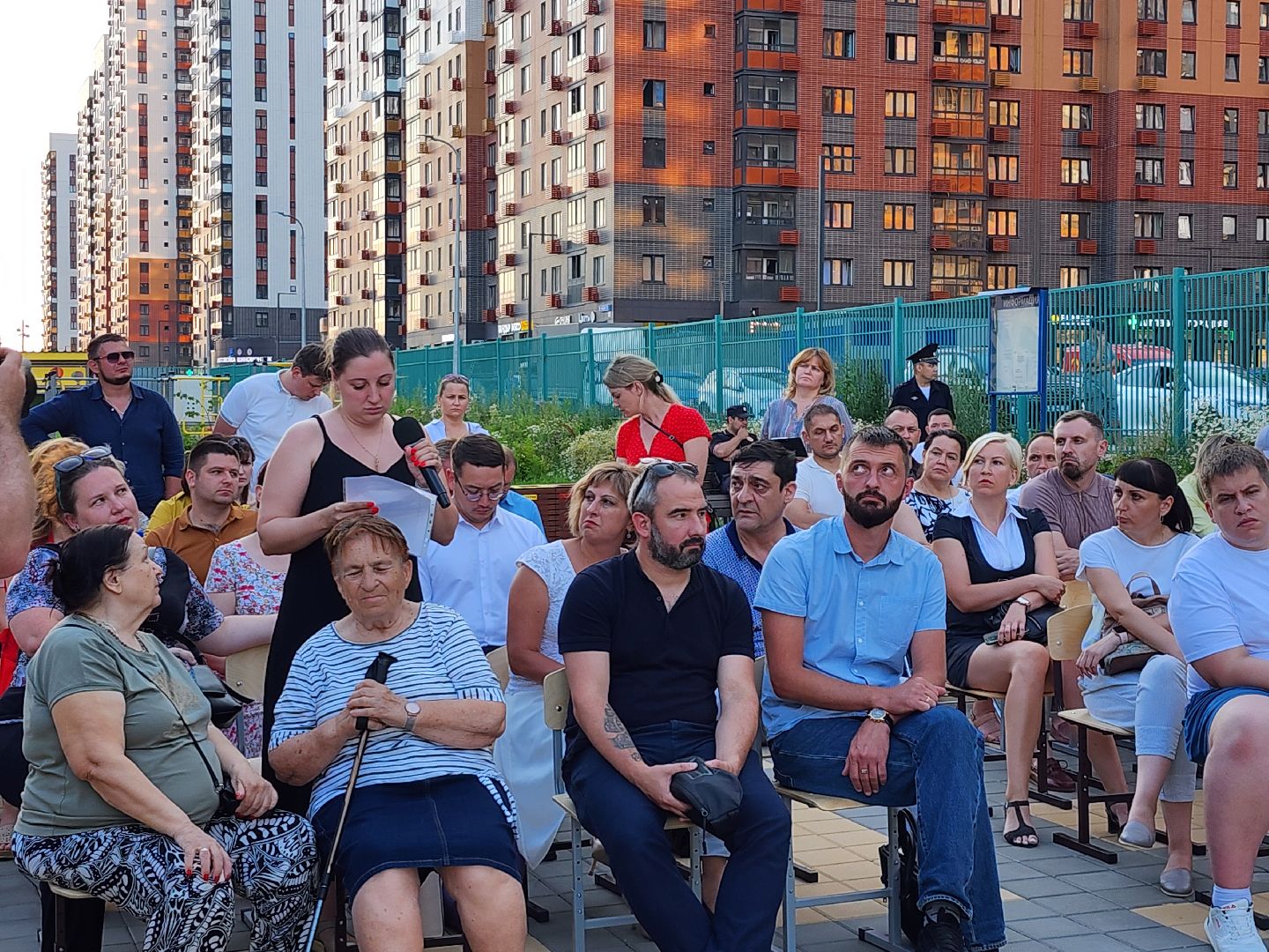 выездная администрация, ленинский городской округ, станислав каторов, жк южная битца, глава муниципалитета, встреча с жителями,