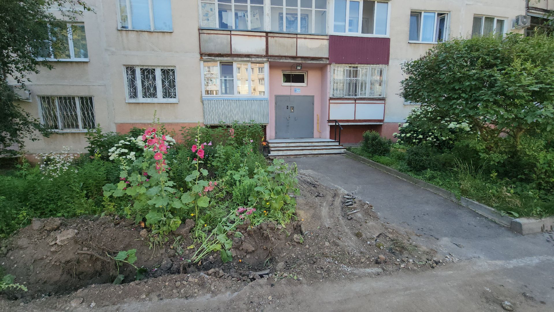 серпухов, улица советская, благоустройство дворовых территорий, закон о тишине, комитет благоустройства,