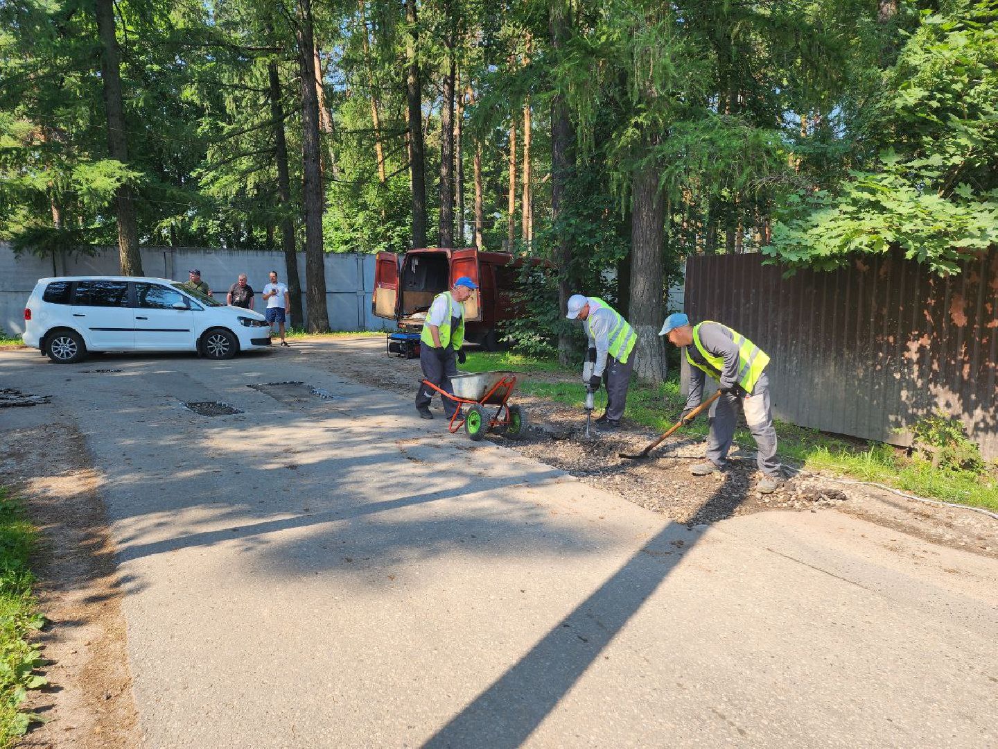 чехов, дорога, ремонт дорог, ямочный ремонт, поселок,