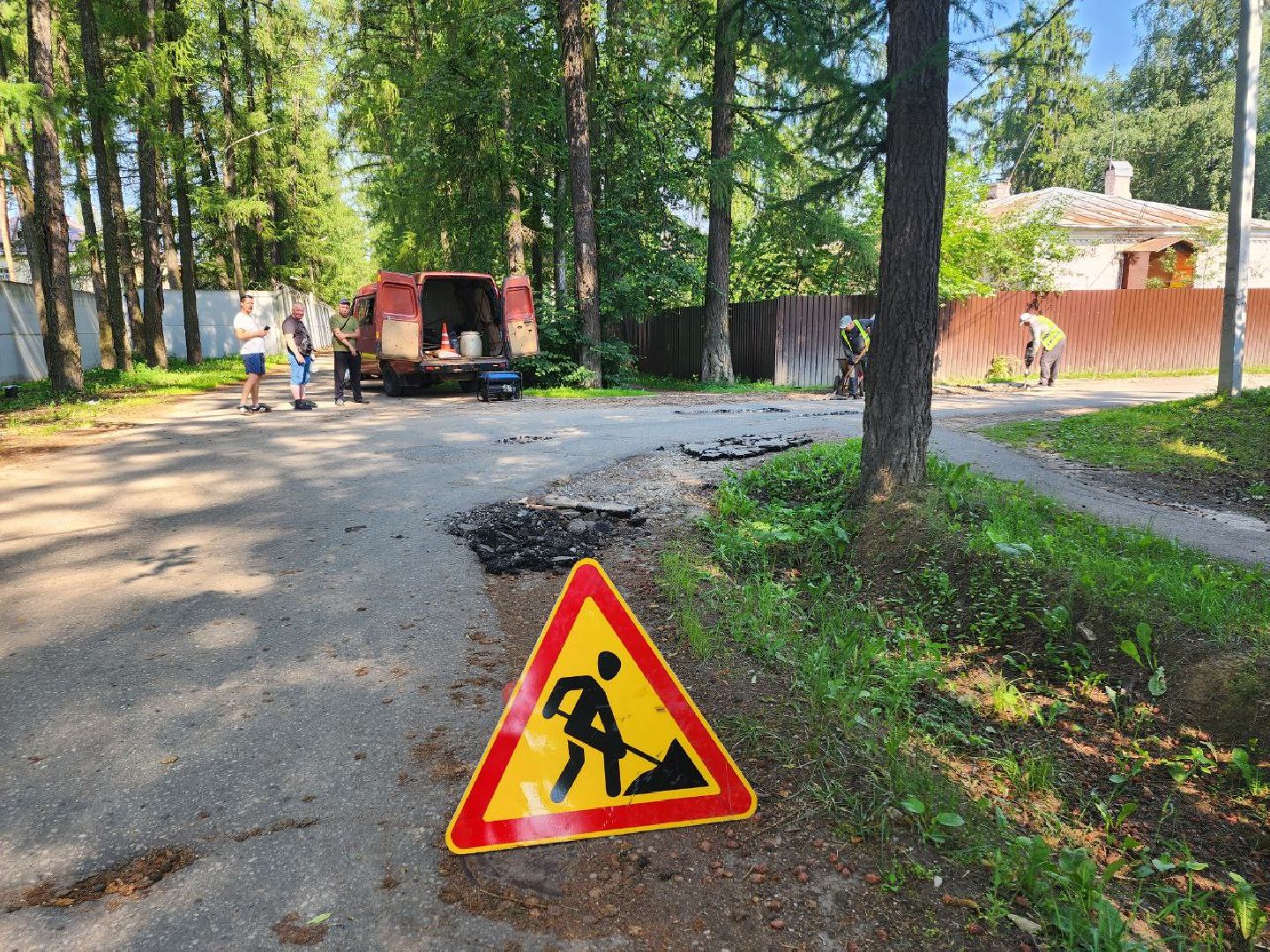 чехов, дорога, ремонт дорог, ямочный ремонт, поселок,