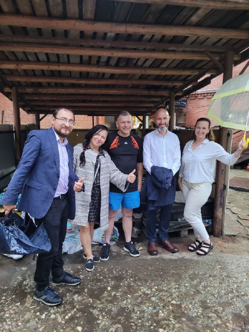 приют, проект Добрые сказки, благотворительая акция, волонтеры, бф Хофф, щёлково,