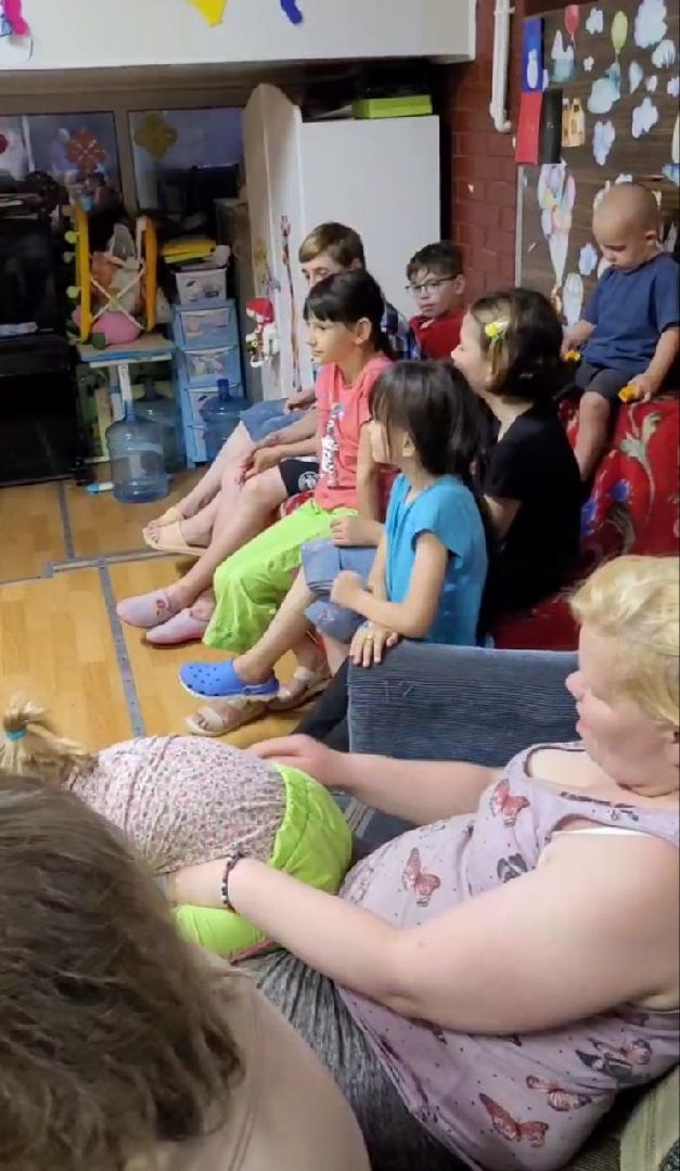 приют, проект Добрые сказки, благотворительая акция, волонтеры, бф Хофф, щёлково,