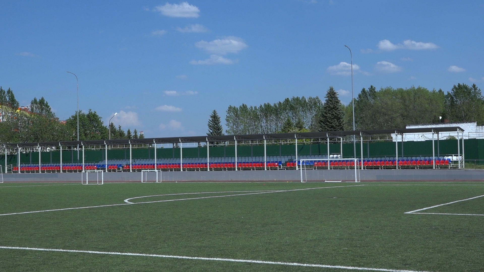 фок имени толубко, Стадион во Власихе, ФОК во Власихе, футбольное поле Власиха, спортшкола Власиха, День физкультурника,