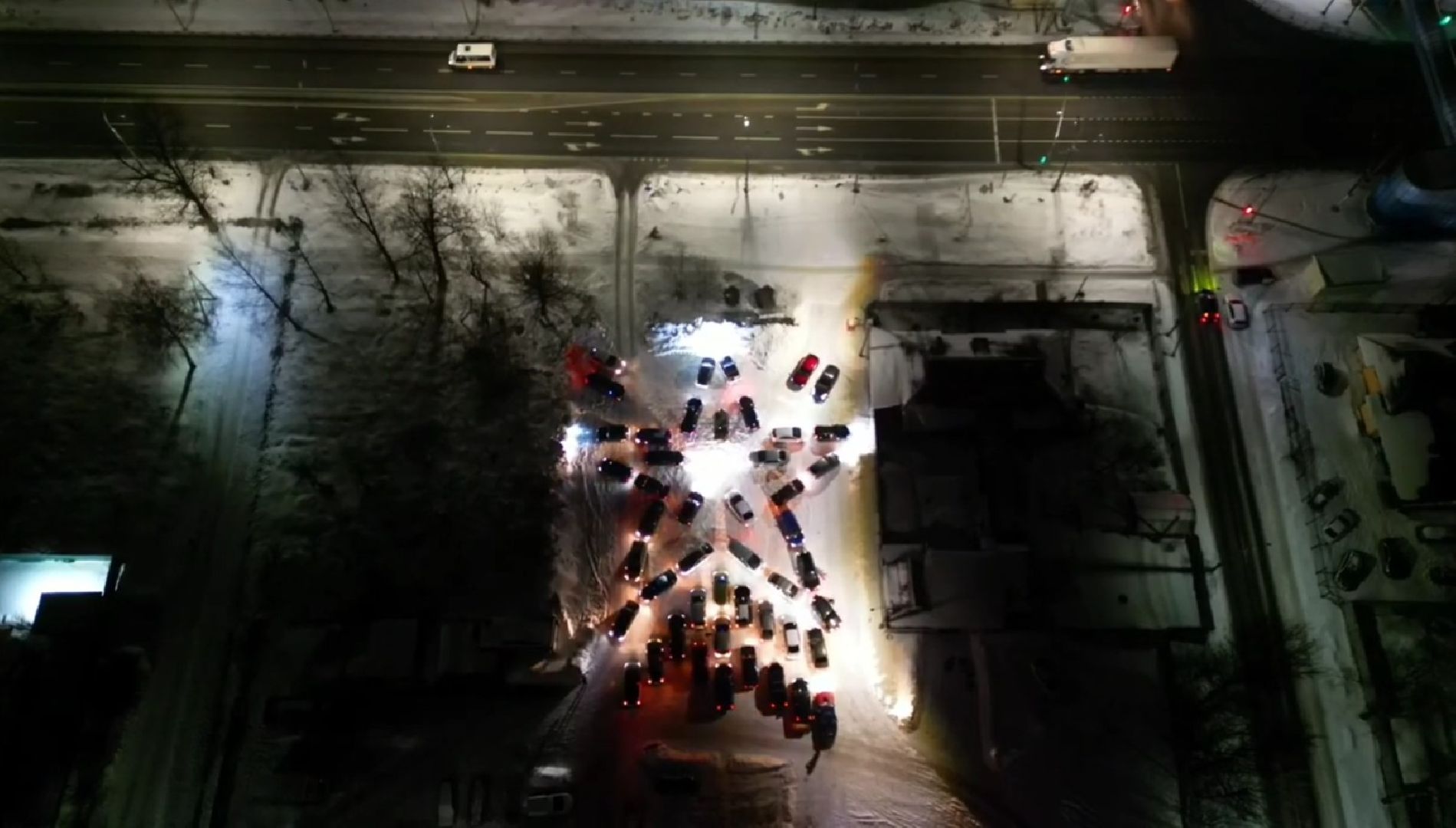 Клин, общество