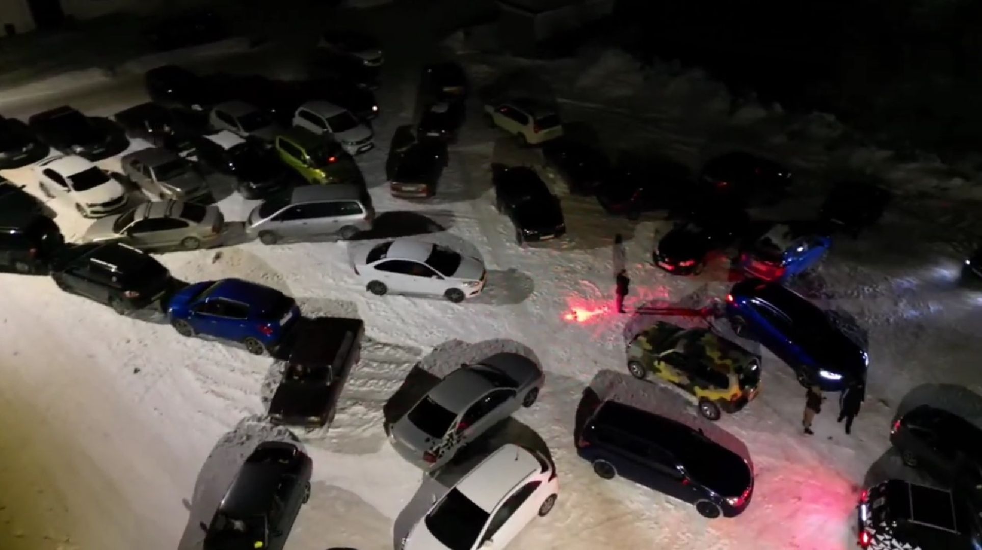 Клин, общество