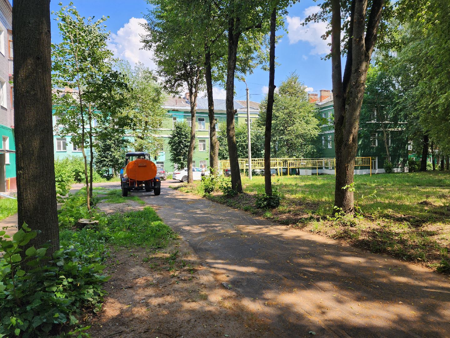 красноармейск, г.о. пушкинский, полив дорог, городское хозяйство,