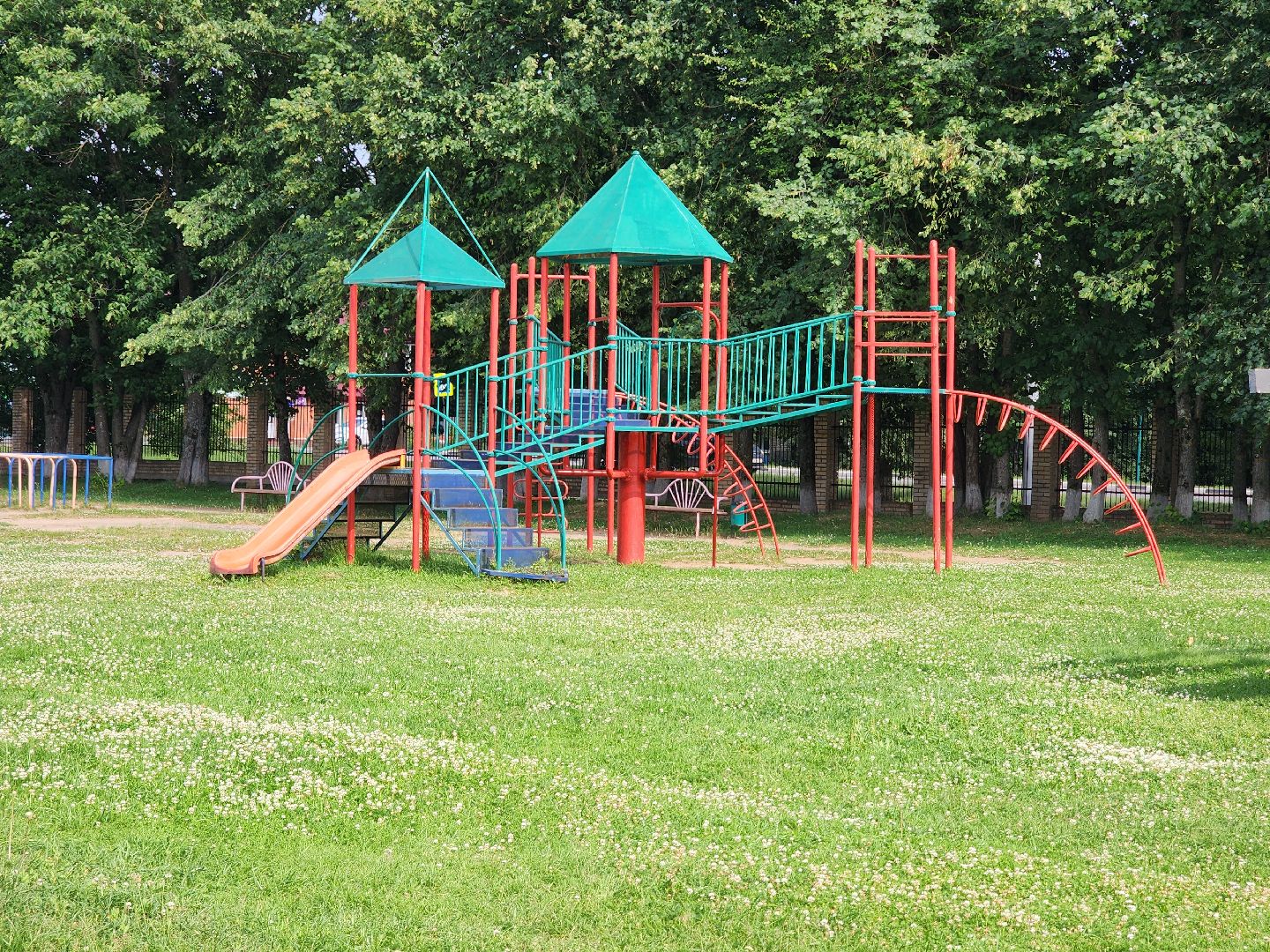 стадион, стадион урожай, Ремонт стадиона, руза, рузский городской округ, московская область, подмосковье,