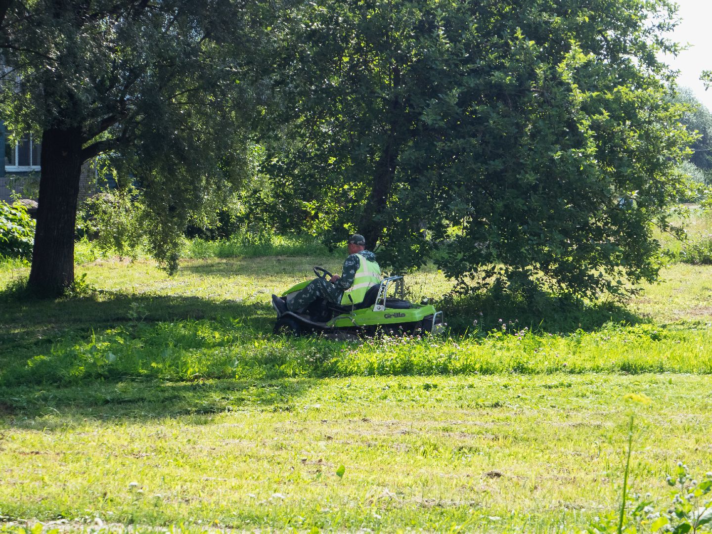 подмоксовье, покос травы, благоустройсто,