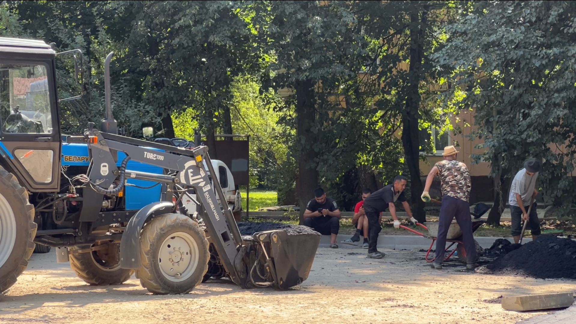 химки, благоустройство, благоустройство дворов, замена асфальта во дворе,