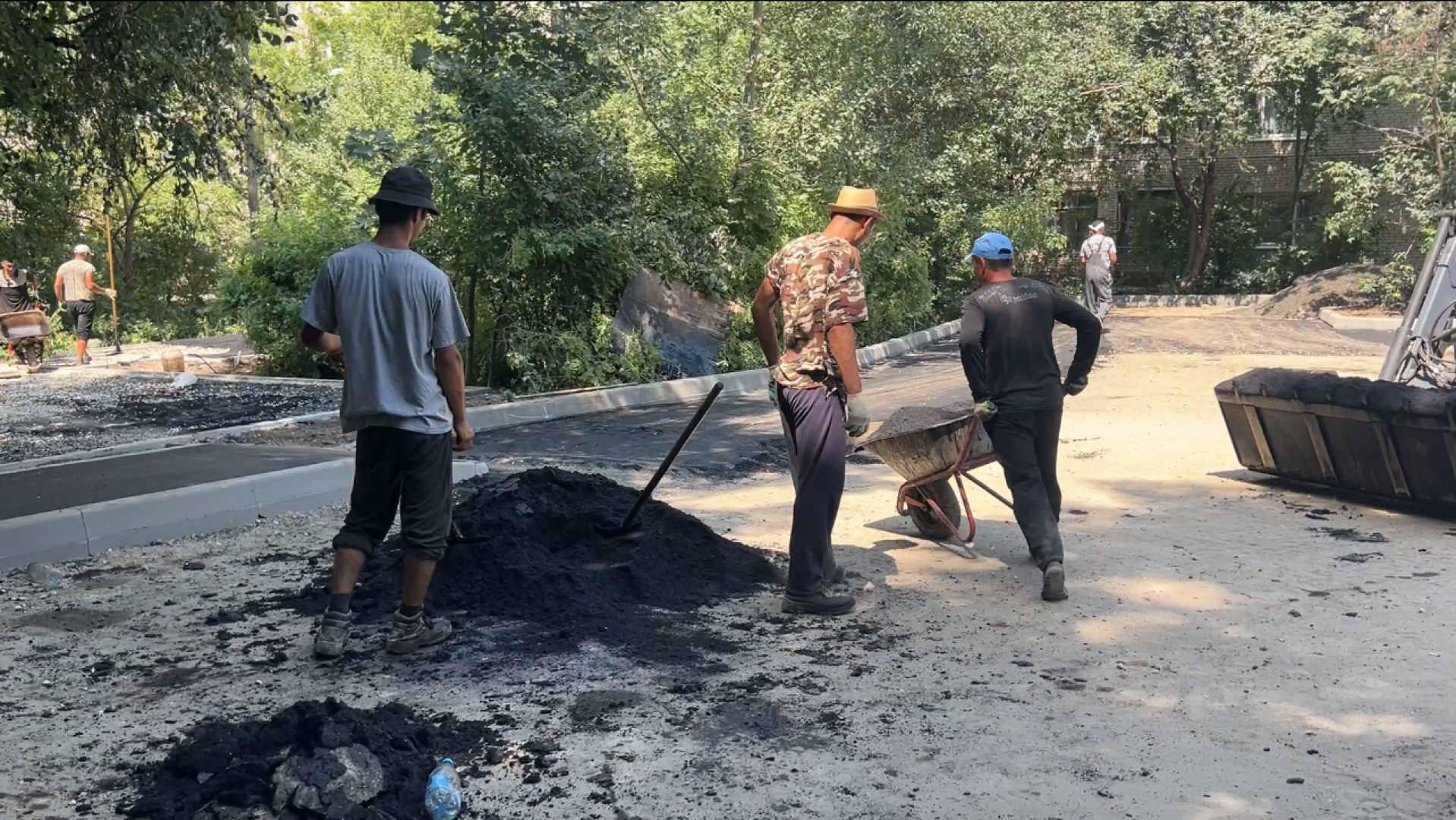 химки, благоустройство, благоустройство дворов, замена асфальта во дворе,
