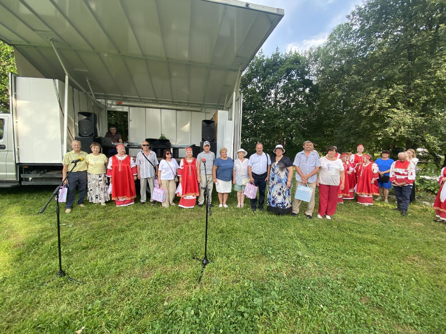 Подмосковье, День семьи, Год семьи, Домодедово, Востряково, семейный праздник, совет ветеранов,