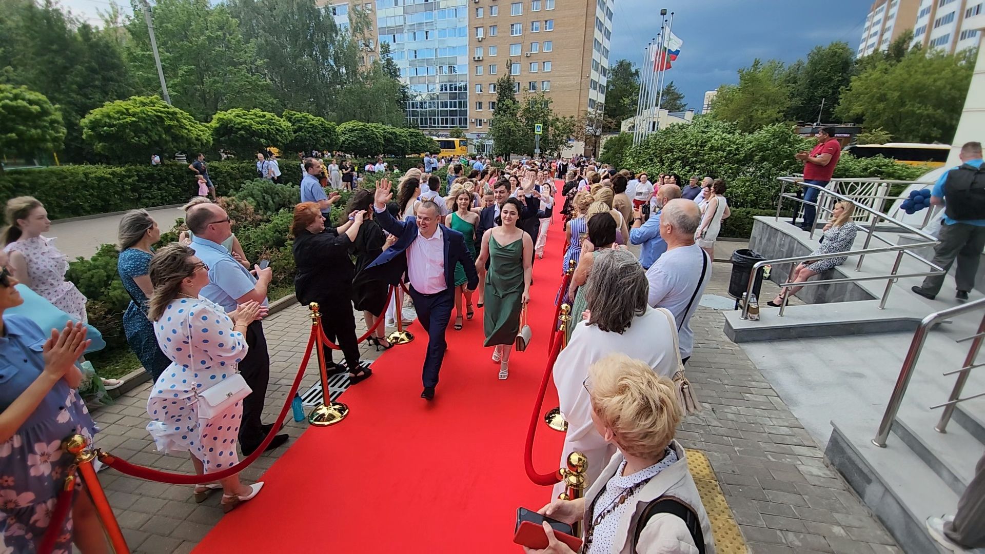 одинцово, бал медалистов, школьники,