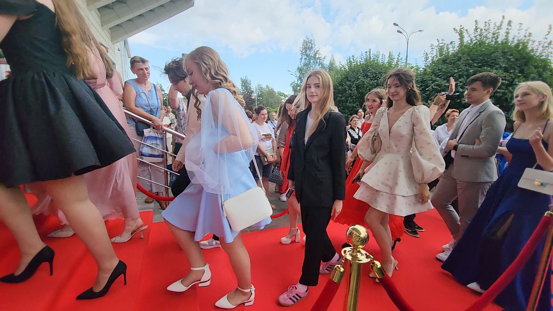 одинцово, бал медалистов, школьники,