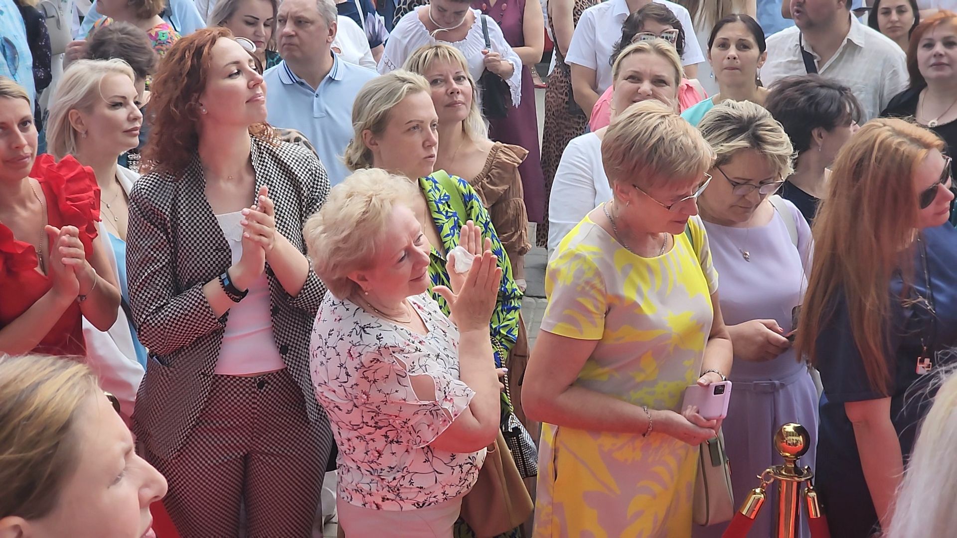 одинцово, бал медалистов, школьники,