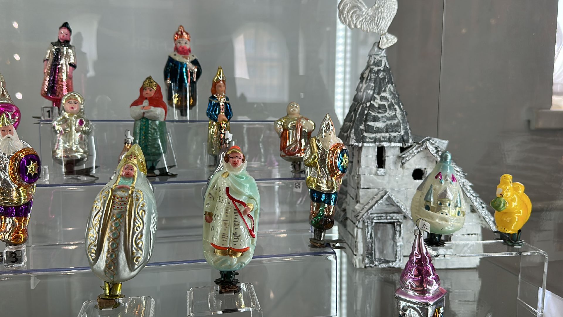 Клин, общество, культура, выставки, Пушкин, елочные игрушки,