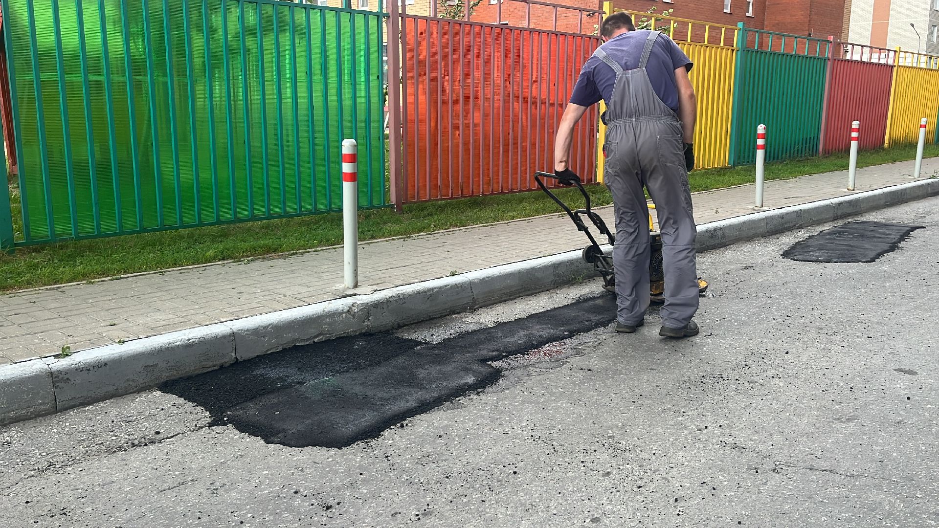 ремонт, дороги, ремонт дорог, ямы, ямы на дорогах, ямочный ремонт,