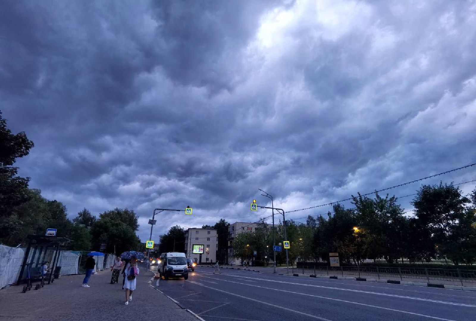 Холодный атмосферный фронт, Сергиев Посад, Непогода, Гроза, Дождь,