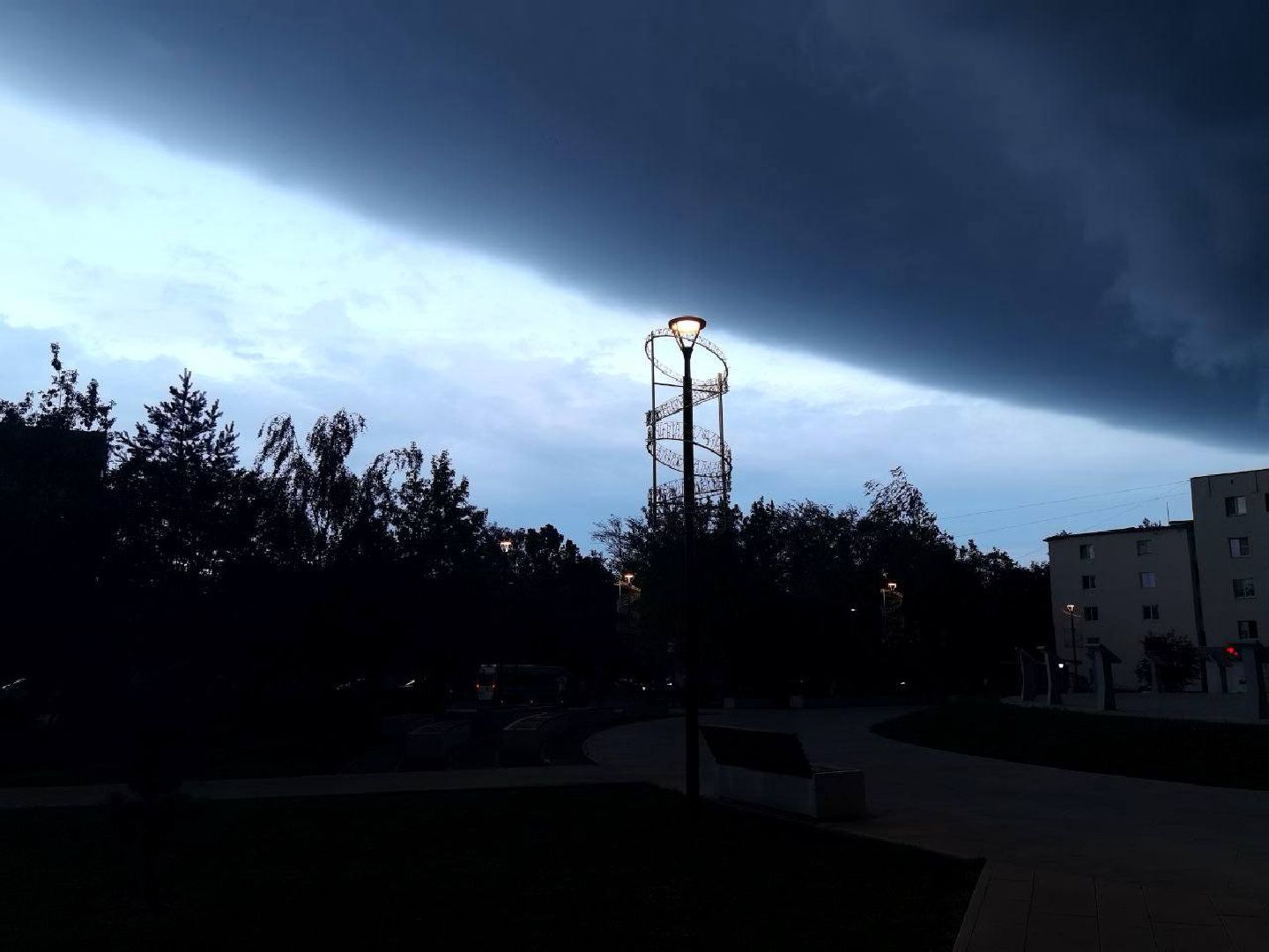 Холодный атмосферный фронт, Сергиев Посад, Непогода, Гроза, Дождь,