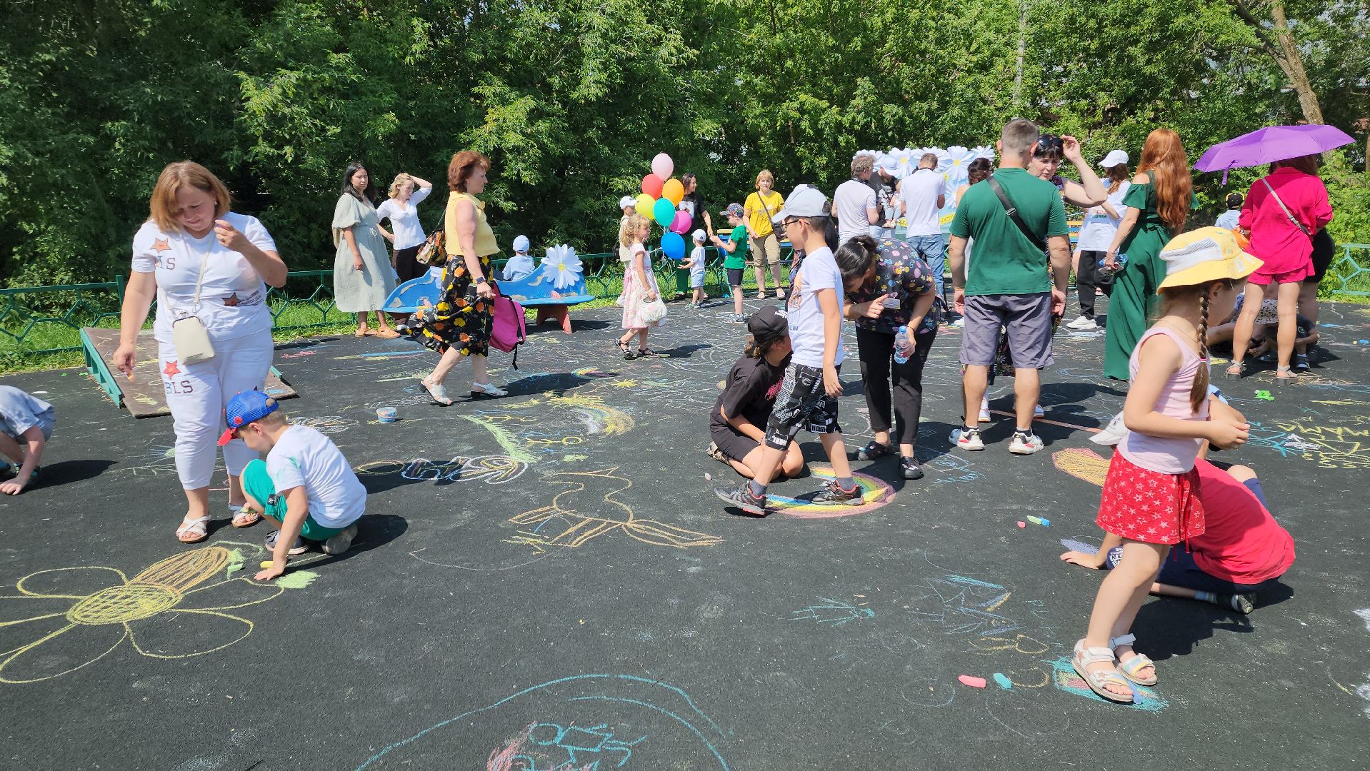 ивантеевка, центр социального обслуживания, день семьи, детский праздник, благотворительая акция,
