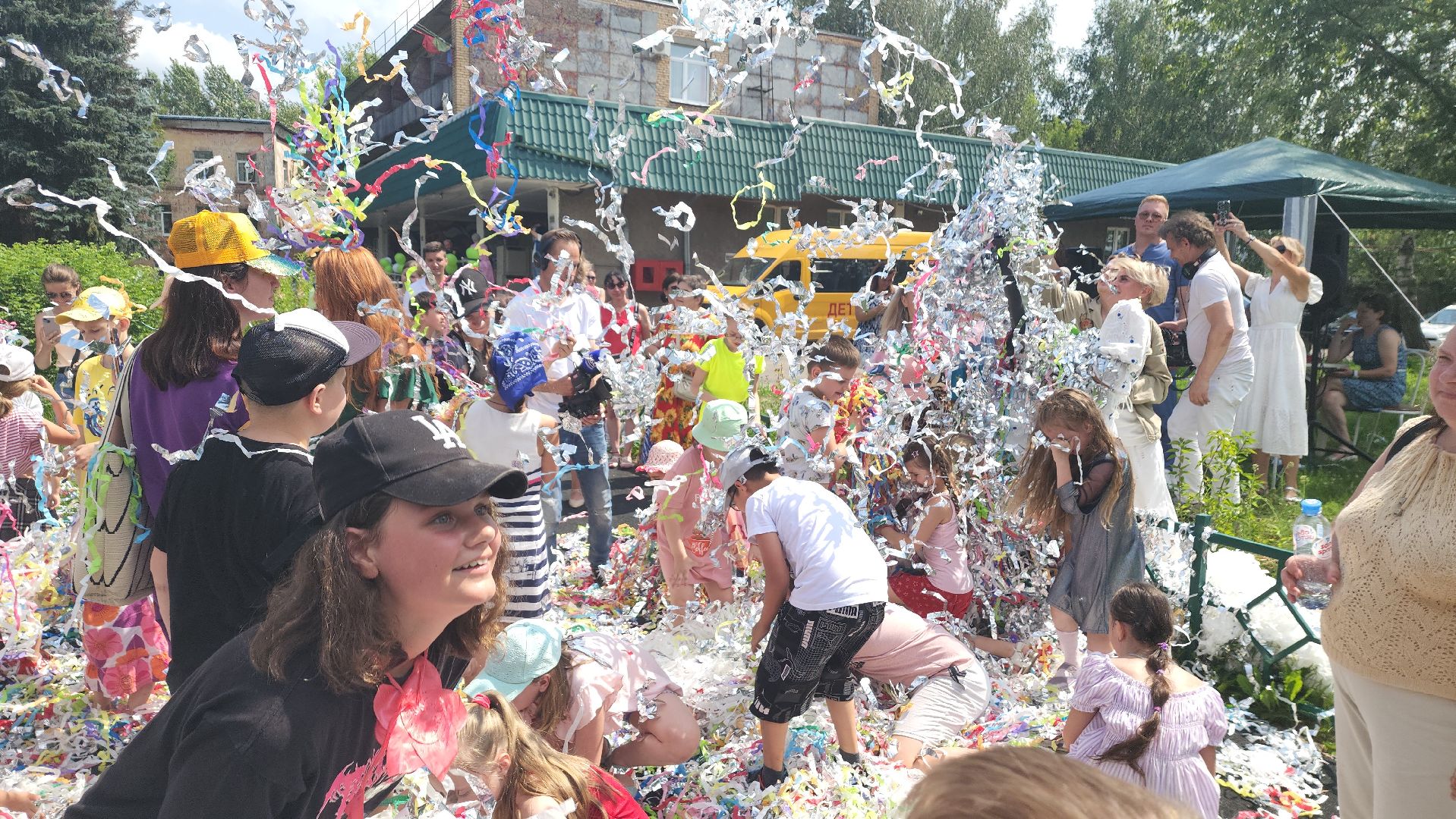 ивантеевка, центр социального обслуживания, день семьи, детский праздник, благотворительая акция,