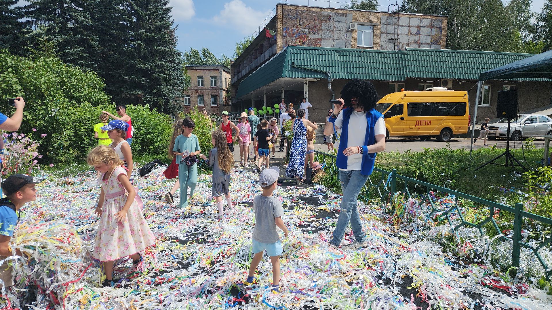 ивантеевка, центр социального обслуживания, день семьи, детский праздник, благотворительая акция,