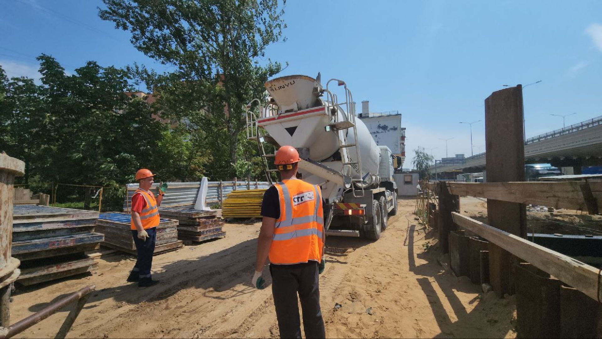 Люберцы, эстакада на Октябрьском проспекте, подземный пешеходный переход,