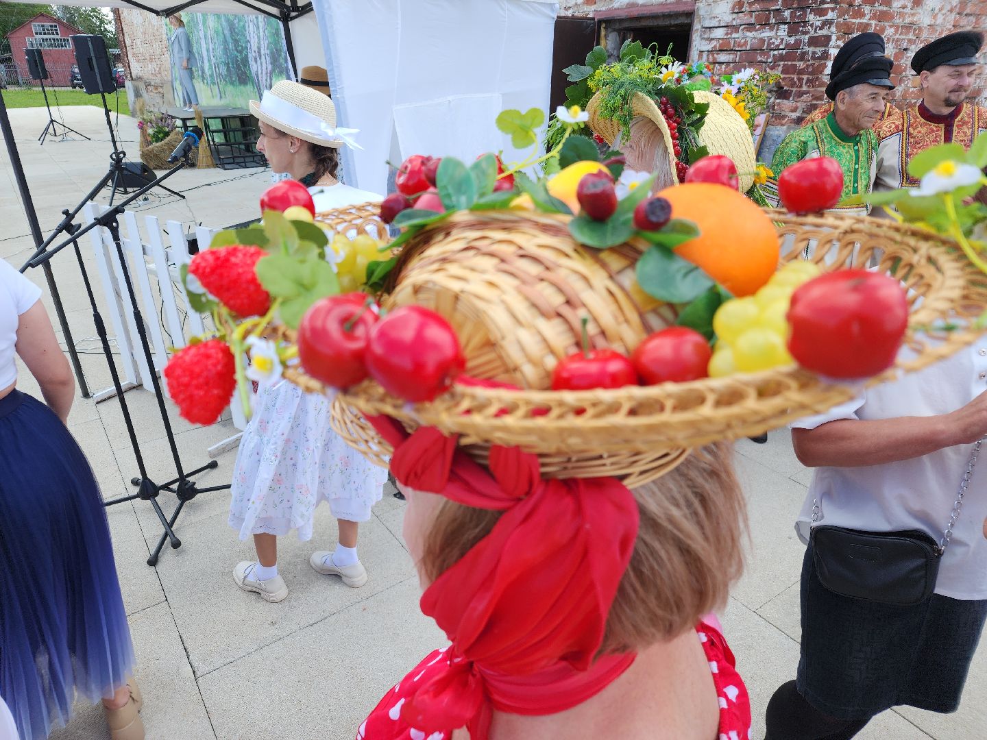 Конкурс шляп, вар-варенье, гастрономический фестиваль, ликино-дулево, орехово-зуевский округ,