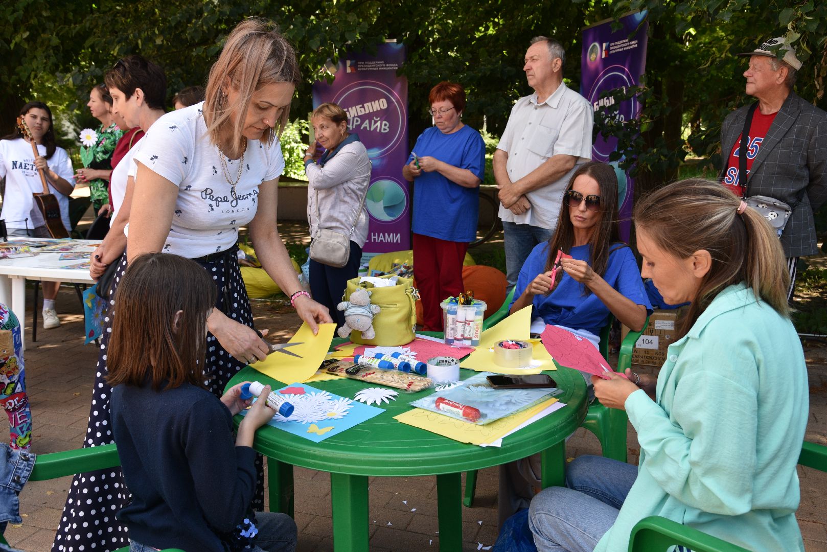 лотошино, лотошинская библиотека, лотошинский парк, лотошинский музей, дети, праздник,