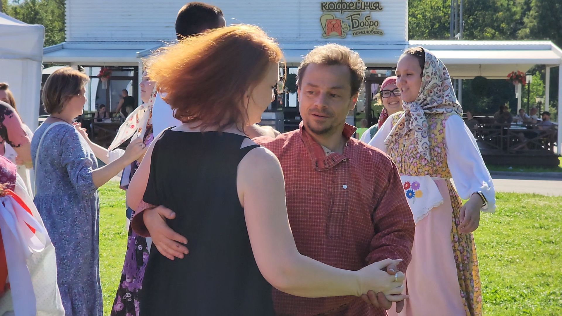 Одинцово, русский двор, русская община, традиционные праздники, день семьи любви и верности, гусли, русская культура,