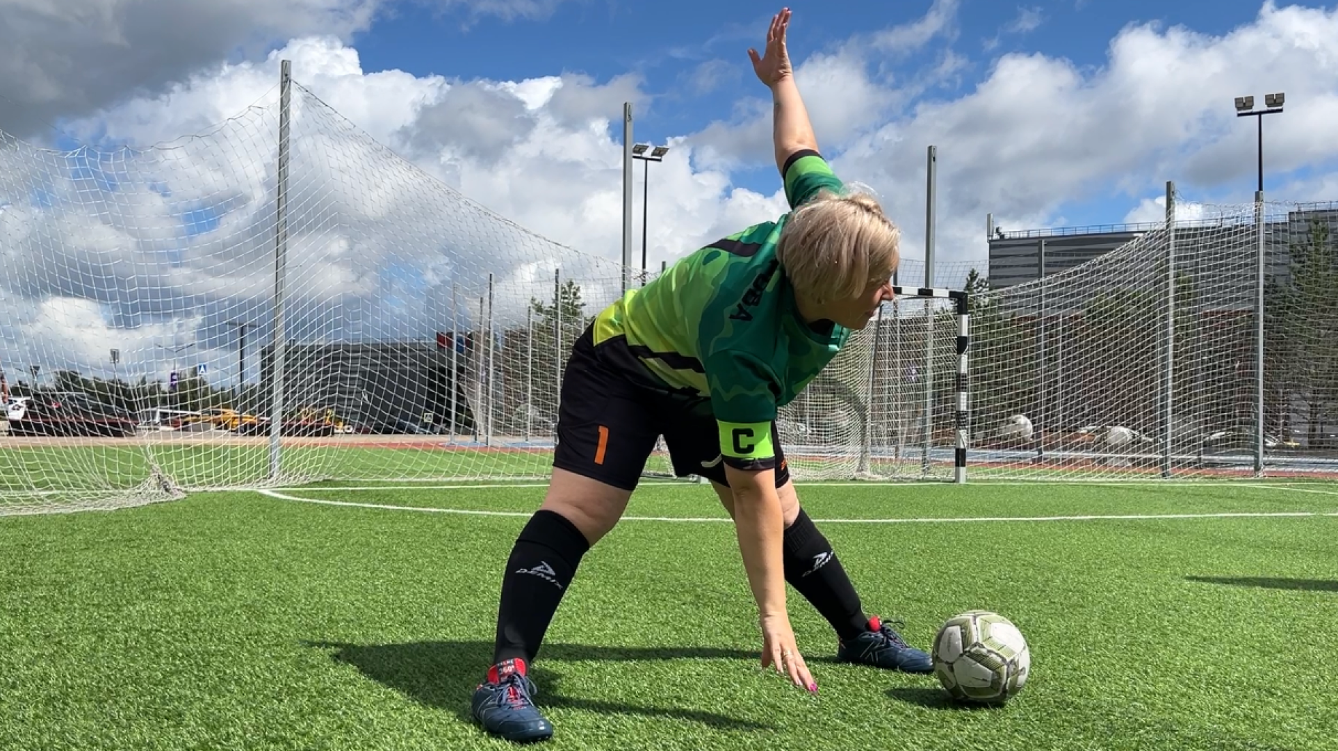 химки, спорт, футбол, женский футбол, день семьи любви и верности, футбольные мамы, турнир по футболу,