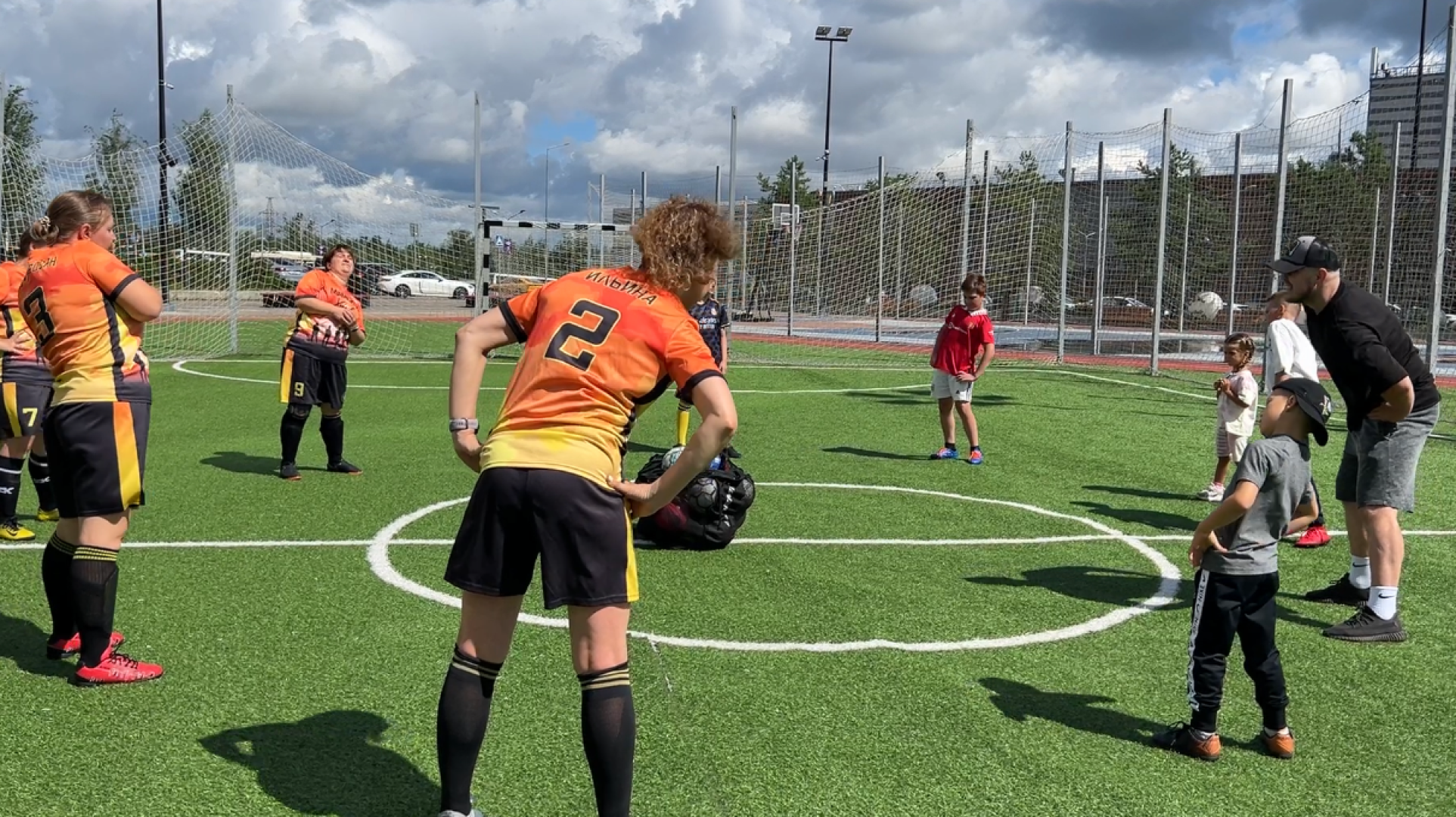 химки, спорт, футбол, женский футбол, день семьи любви и верности, футбольные мамы, турнир по футболу,