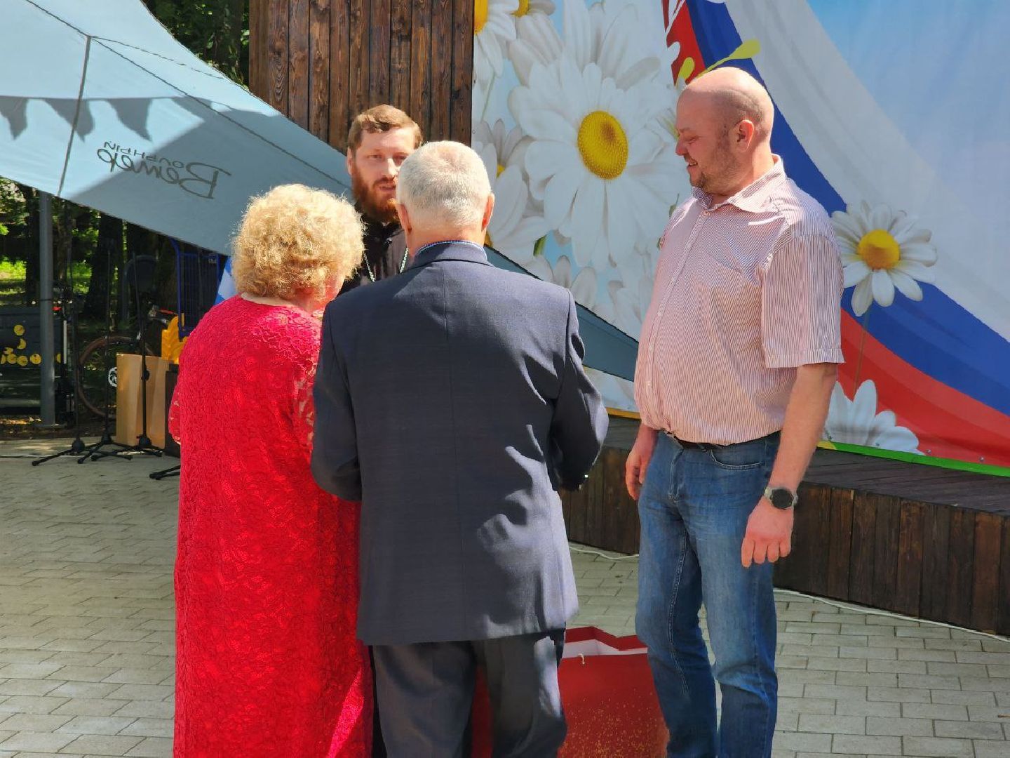 Солнечногорск, день семьи любви и верности, праздник, юбилей семейной жизни, молодожены,