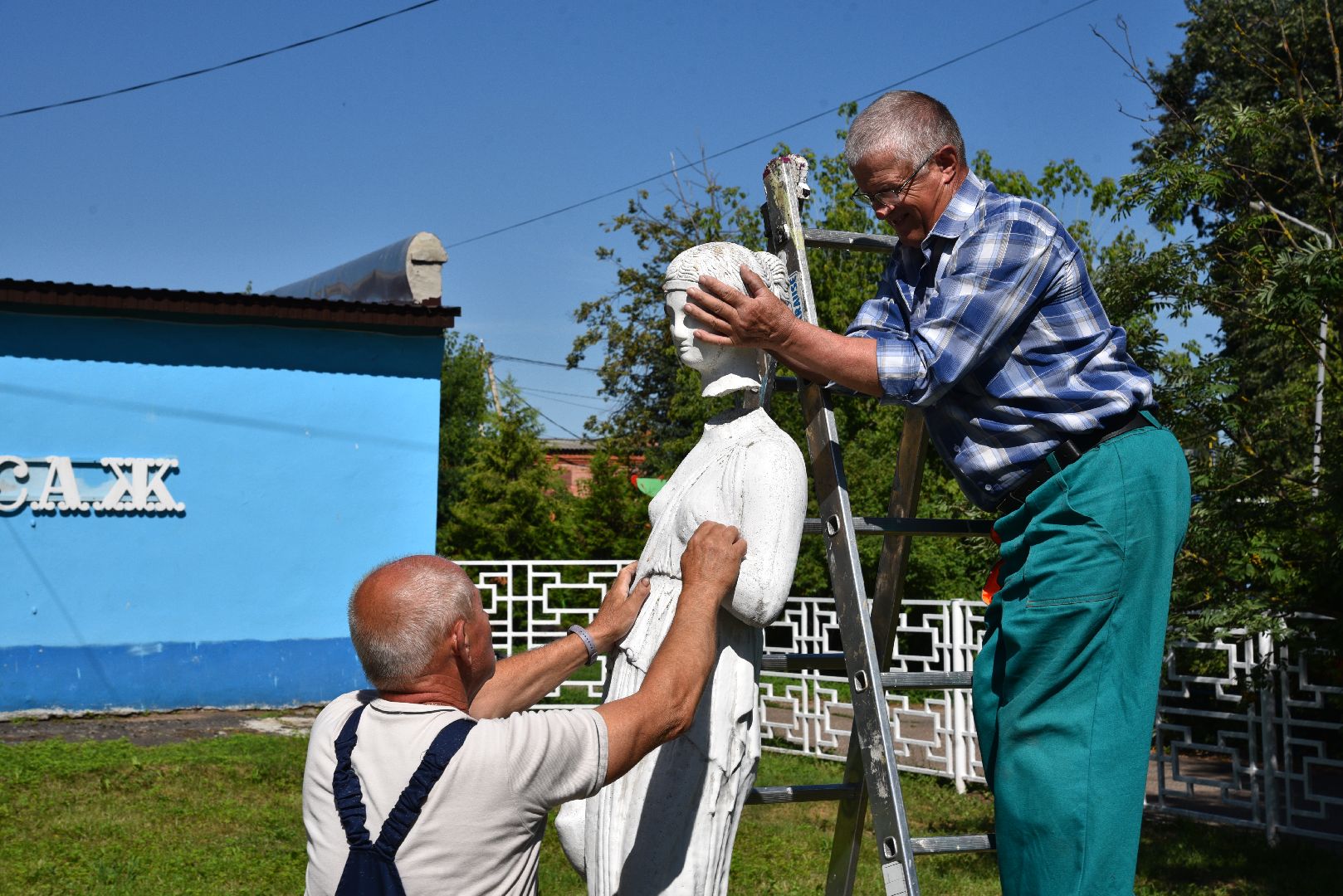 лотошино, лотошинская дши, сквер, правонарушение,