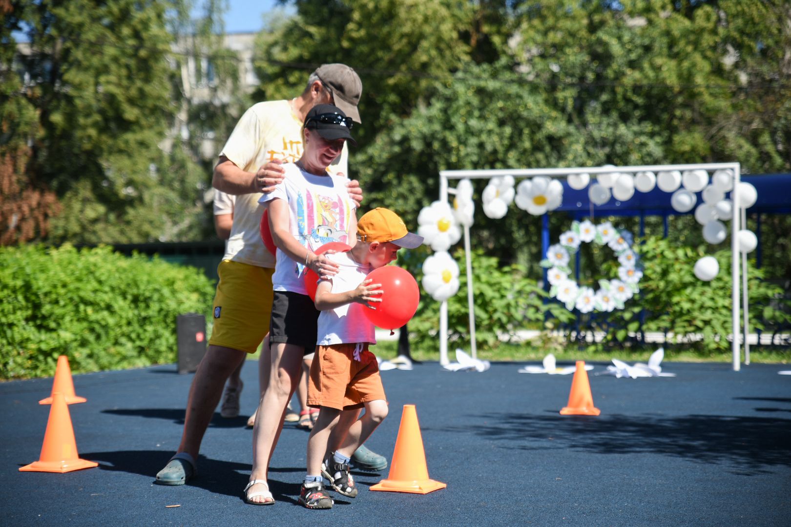 Бронницы, Детский сад Конфетти-Совхоз, Праздник семьи, день любви семьи и верности, Спортивный праздник,