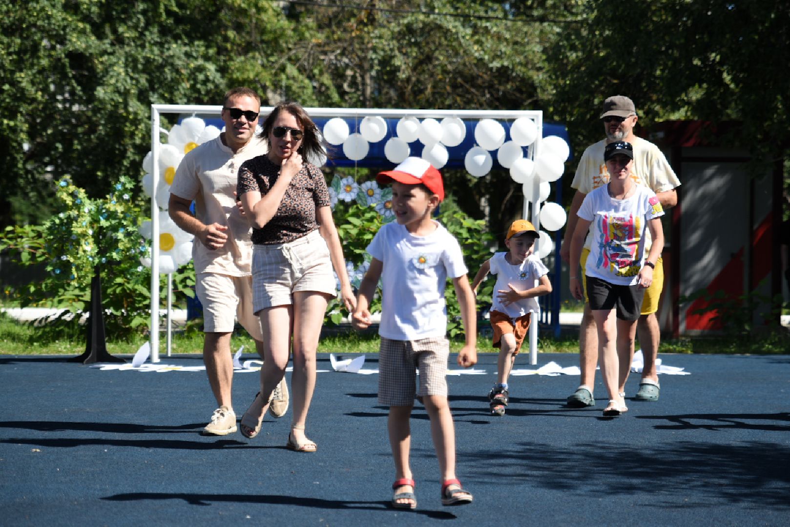 Бронницы, Детский сад Конфетти-Совхоз, Праздник семьи, день любви семьи и верности, Спортивный праздник,