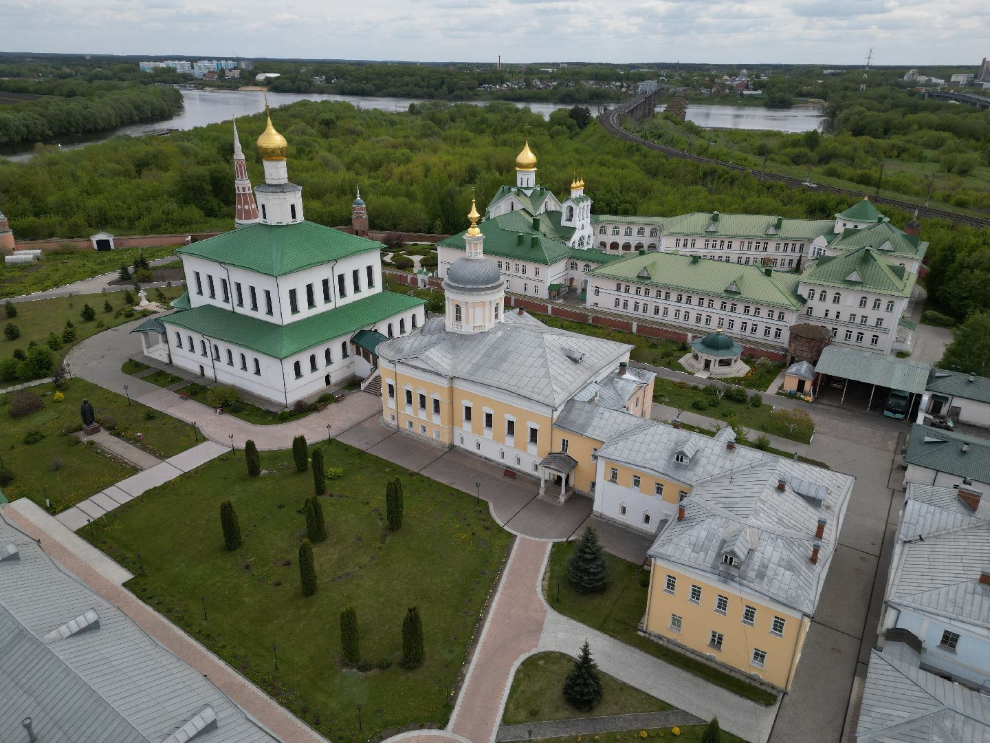 видео с коптера, коломна, монастырь,