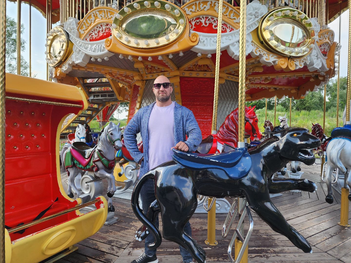 Чехов, карусель, аттракционы, городской парк, бесплатное катание, дети, отдых,