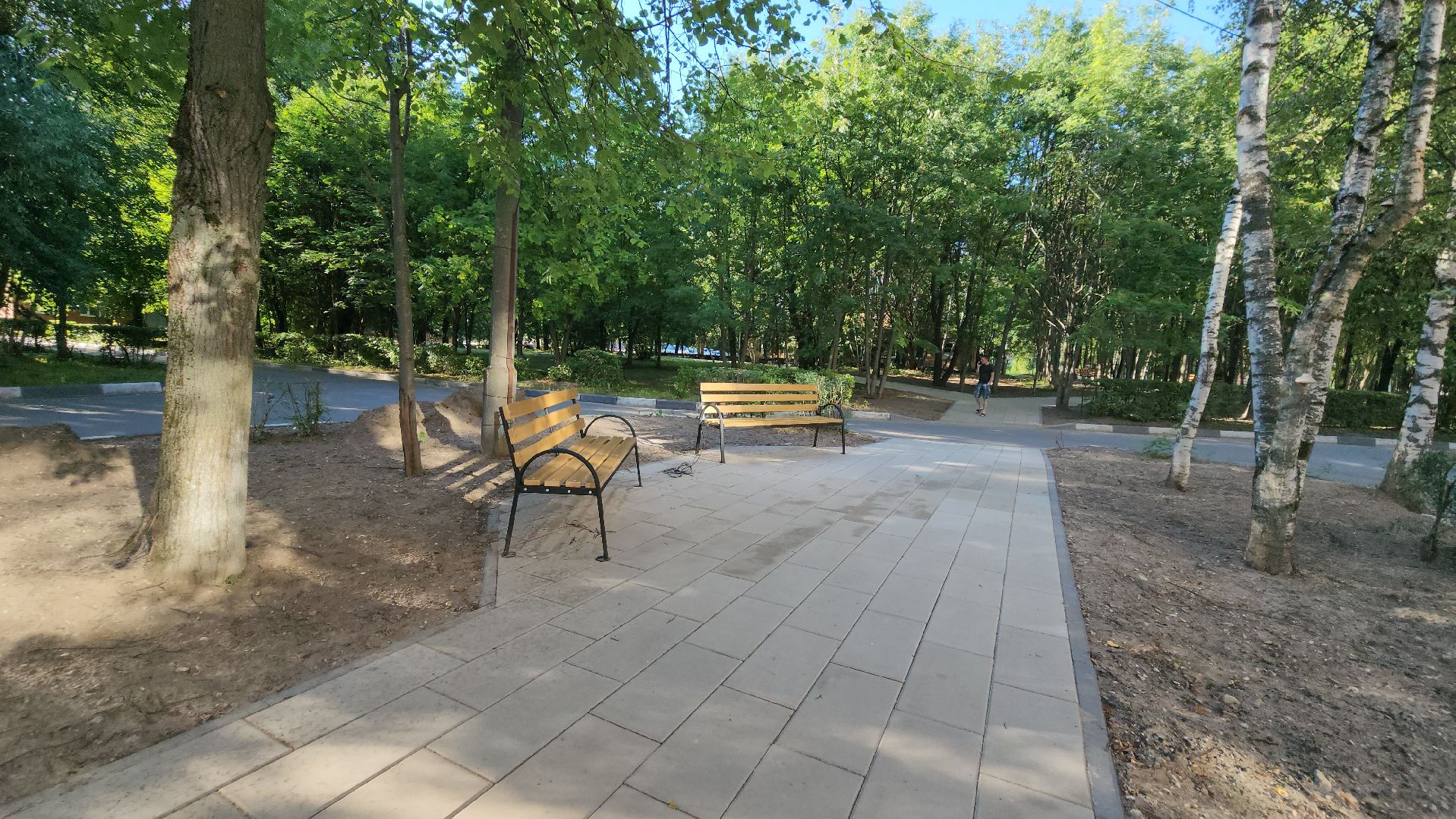 лавочки, больница, Новый сквер, Лобня,