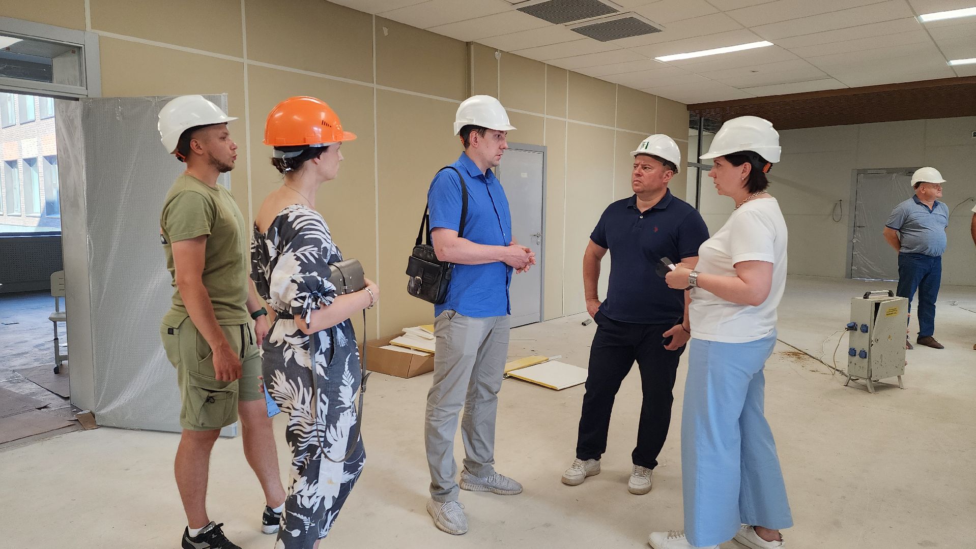 кадровая политика, вакансии, кадры для школы,